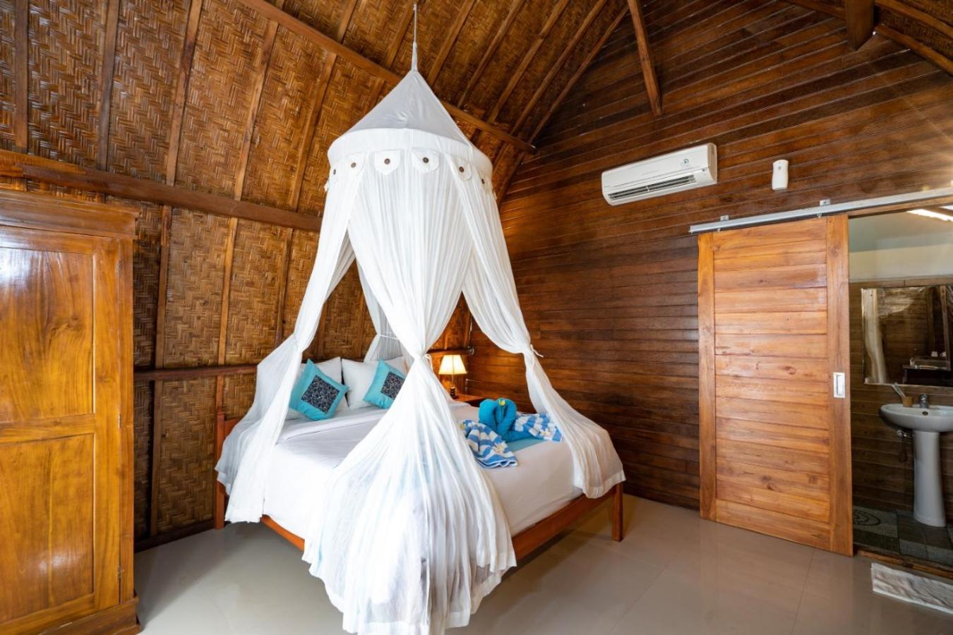 Sundi Ocean Bungalow By Abm Toyapakeh Camera foto